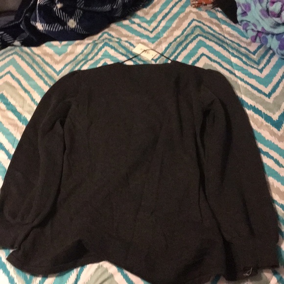 Woman’s clothes - Picture 3 of 3